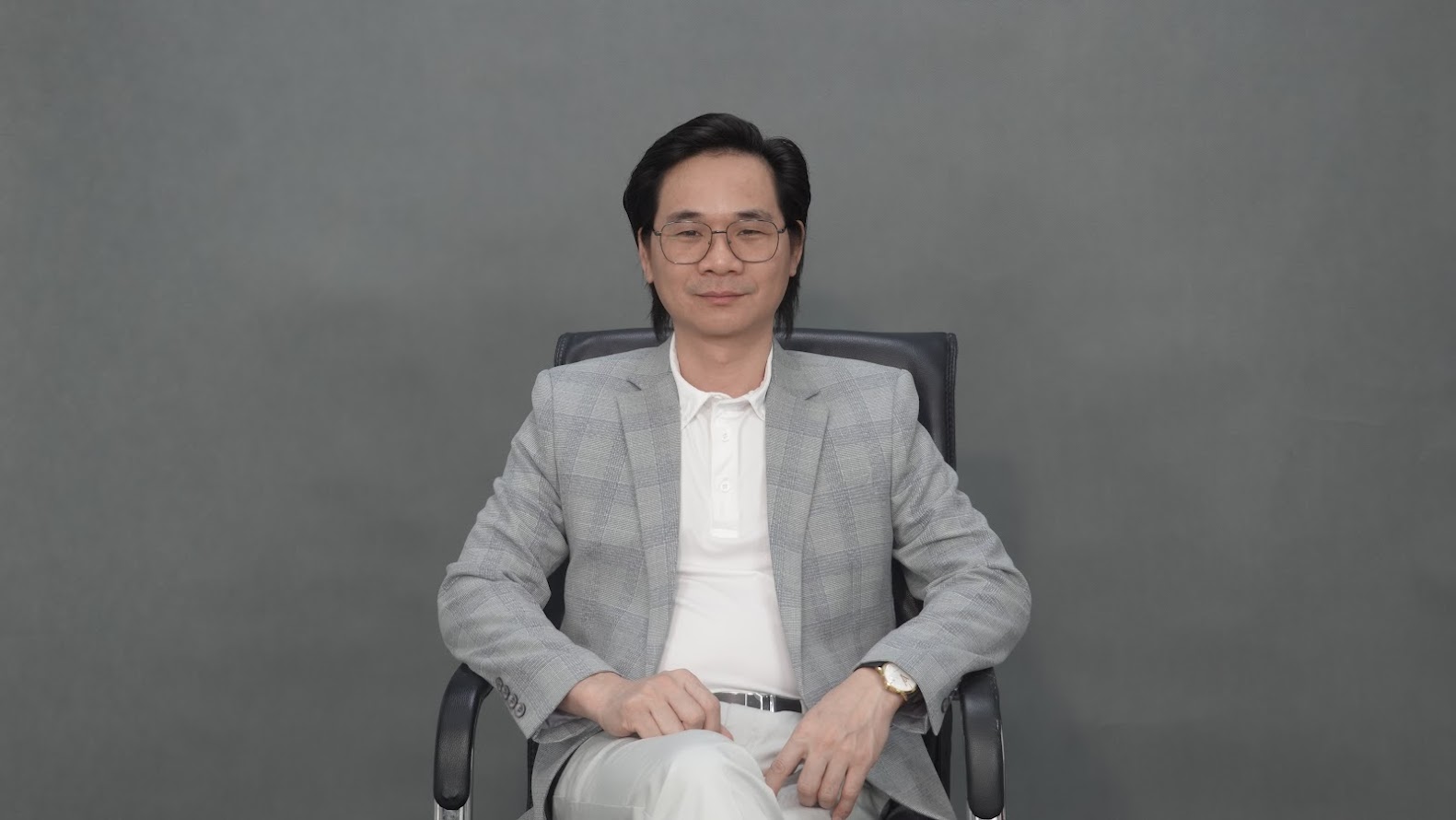 NHỮNG LỢI ÍCH VÀ RỦI RO KHI SỬ DỤNG AI (1)